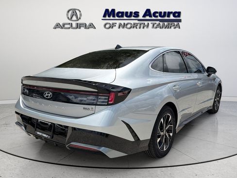 Used 2024 Hyundai Sonata SEL FWD image 4
