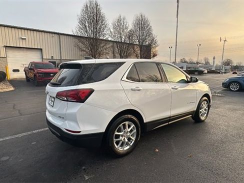 Used 2024 Chevrolet Equinox LT image 29