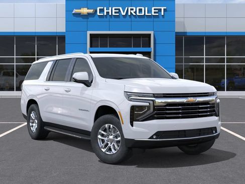 New 2026 Chevrolet Suburban LT w/ Comfort Package RWD image 7