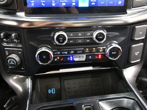 Used 2023 Ford F150 Lariat w/ Equipment Group 502A High AWD/4WD image 27