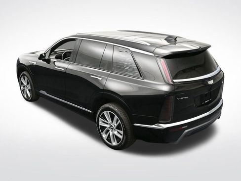 Used 2026 Cadillac Vistiq Luxury AWD/4WD image 19