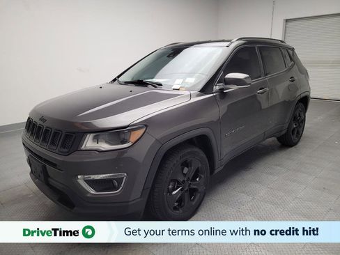 Used 2018 Jeep Compass Limited w/ Navigation Group image 1