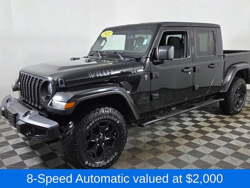 Used 2022 Jeep Gladiator Sport AWD/4WD image 3