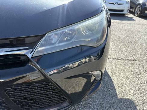 Used 2015 Toyota Camry XSE FWD image 12