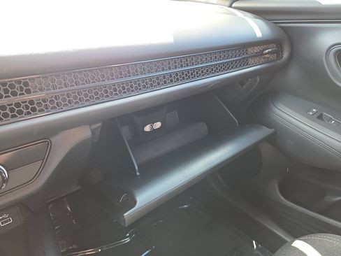 Used 2024 Honda HR-V LX image 27