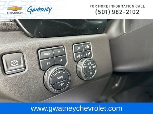 Used 2024 Chevrolet Silverado 1500 LT Trail Boss w/ LT Trail Boss Premium Package AWD/4WD image 21