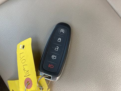 Used 2019 Ford Escape SEL AWD/4WD image 33