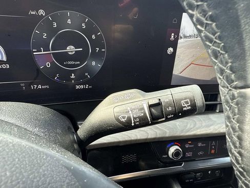 Used 2023 Kia Sportage X-Pro image 32