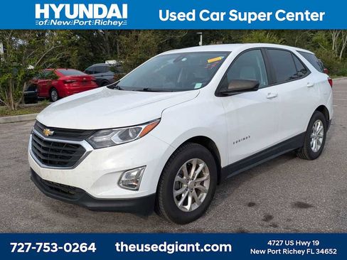 Used 2021 Chevrolet Equinox LS w/ LS Convenience Package FWD image 1