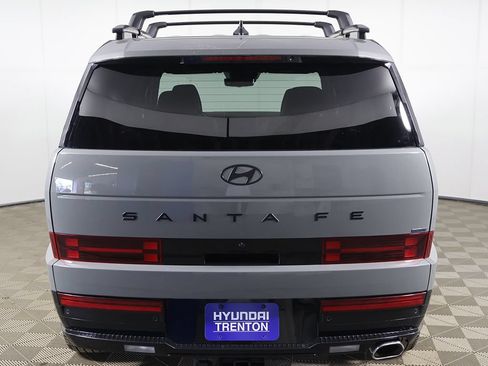 Used 2024 Hyundai Santa Fe Calligraphy AWD/4WD image 19