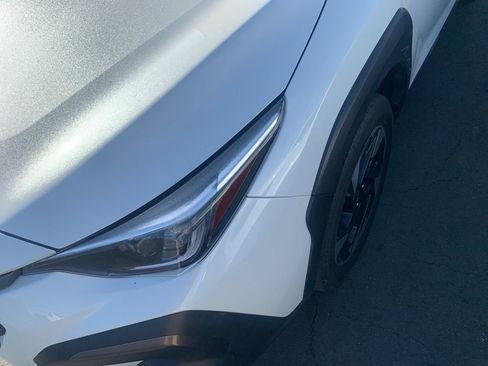 Used 2024 Subaru Crosstrek 2.5i Limited w/ Crosstrek Mirror Package image 2