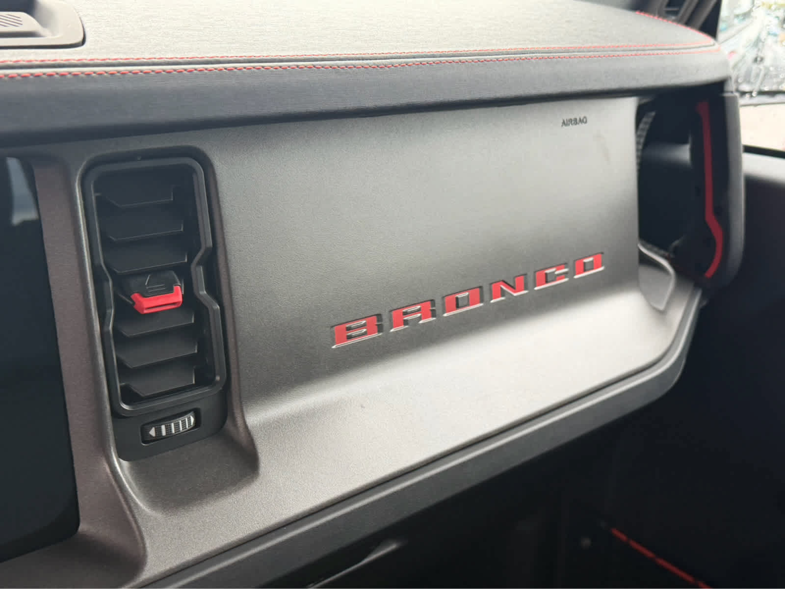 New 2026 Ford Bronco Raptor AWD/4WD image 13