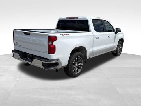 Used 2024 Chevrolet Silverado 1500 LT AWD/4WD image 2