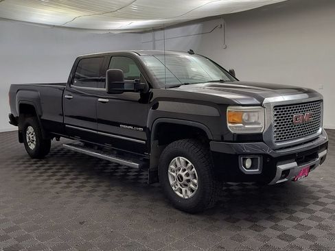 Used 2015 GMC Sierra 3500 Denali AWD/4WD image 7