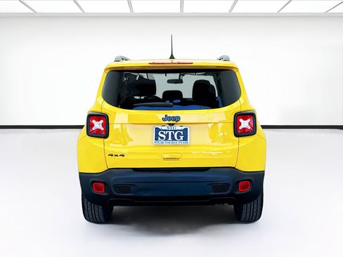 Used 2023 Jeep Renegade Altitude image 5