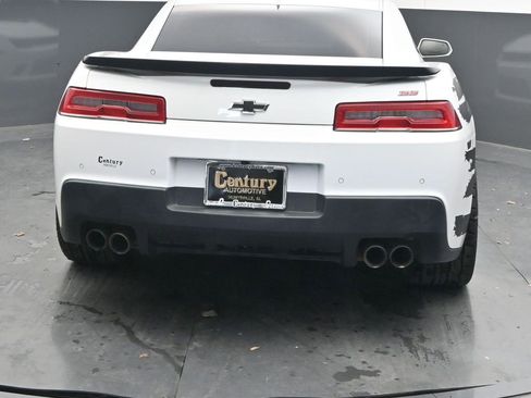 Used 2014 Chevrolet Camaro SS w/ SS Performance Package image 6