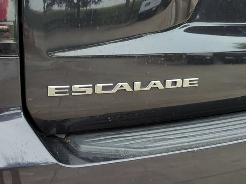 Used 2023 Cadillac Escalade Premium Luxury Platinum AWD/4WD image 5