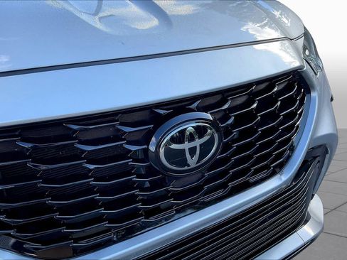 Used 2024 Toyota Highlander XSE FWD image 30