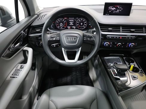 Used 2018 Audi Q7 3.0T Premium Plus w/ Premium Plus Package AWD/4WD image 16