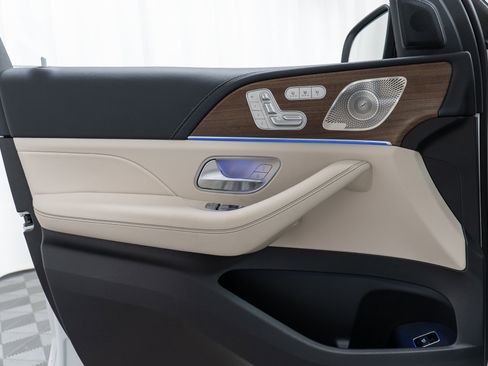 New 2026 Mercedes-Benz GLE 580 4MATIC image 11