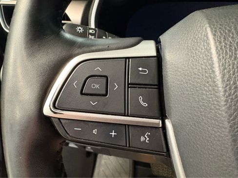 Used 2023 Toyota Highlander Limited AWD/4WD image 18