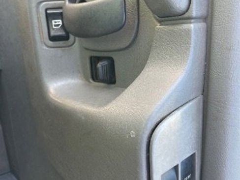 Used 2015 Chevrolet Express 2500 Work Van image 11