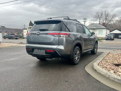 New 2026 Nissan Pathfinder SV AWD/4WD image 4
