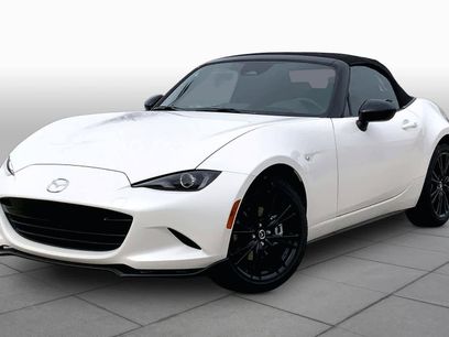New 2026 MAZDA MX-5 Miata Club w/ Interior Package