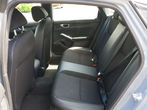 Used 2023 Honda Civic Sport image 13