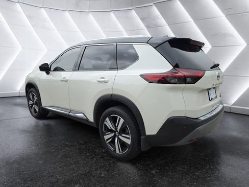 Used 2021 Nissan Rogue SL FWD image 3