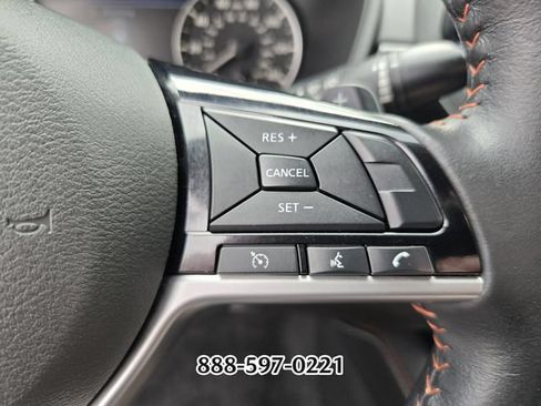 Used 2023 Nissan Altima 2.5 SR w/ SR Premium Package FWD image 27