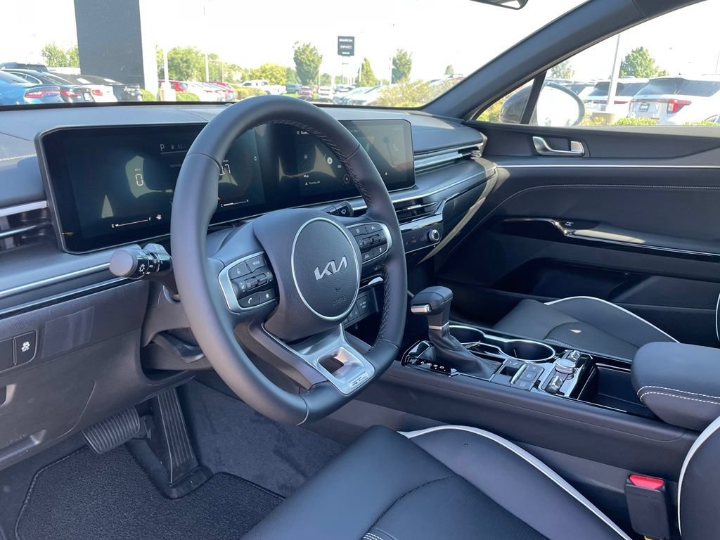 New 2026 Kia K5 GT-Line FWD image 9