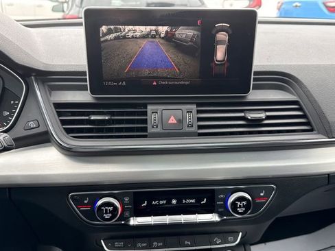 Used 2018 Audi SQ5 Premium Plus AWD/4WD image 32