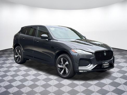 Used 2026 Jaguar F-PACE R-Dynamic S AWD/4WD image 7