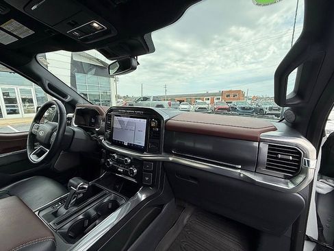 Used 2023 Ford F150 Lariat image 21