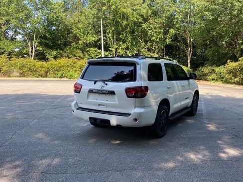 Used 2018 Toyota Sequoia TRD Sport RWD image 5