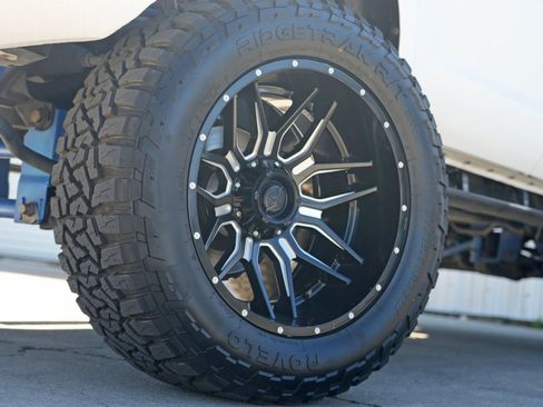 Used 2016 Toyota Sequoia SR5 image 54