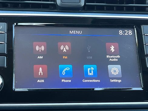 Used 2025 Nissan Versa SV FWD image 19