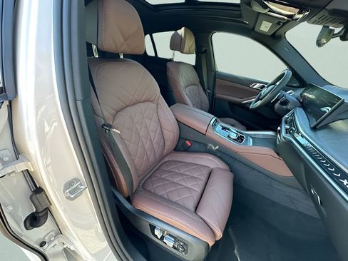 New 2027 BMW X6 xDrive40i w/ Executive Package AWD/4WD image 23