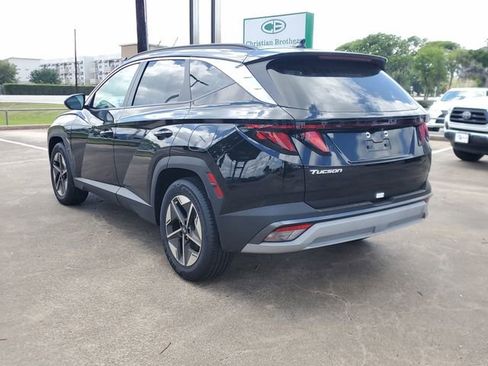 Used 2025 Hyundai Tucson SEL FWD image 4