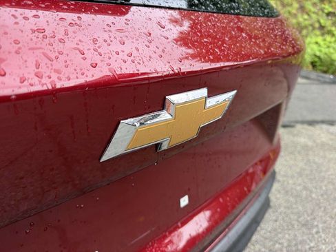 Certified 2024 Chevrolet Trax LS w/ LS Convenience Package FWD image 31