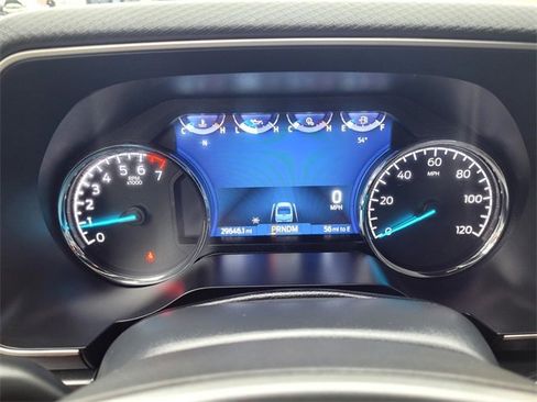 Certified 2022 Ford F150 XLT w/ Equipment Group 302A High image 21