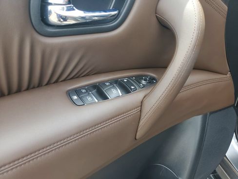 Used 2022 Nissan Armada Platinum RWD image 30