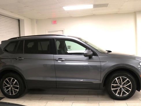 Used 2021 Volkswagen Tiguan S image 9