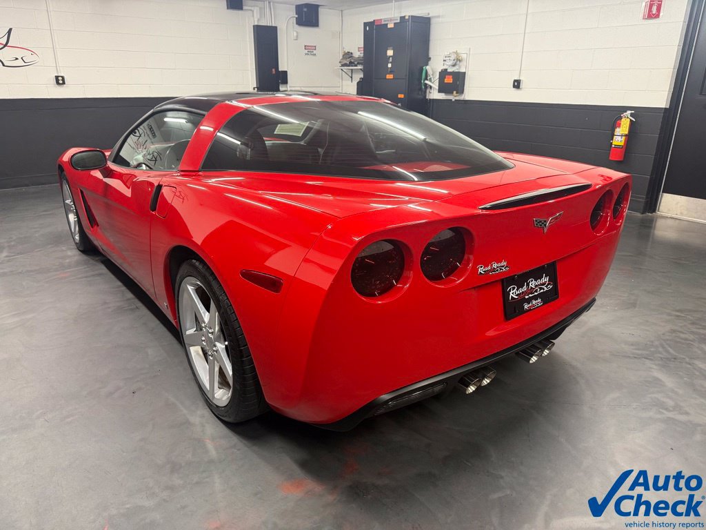 Used 2007 Chevrolet Corvette Coupe w/ Preferred Equipment Group RWD image 7