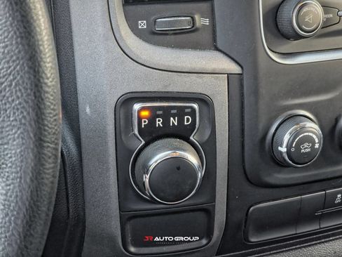 Used 2016 RAM 1500 Express RWD image 24