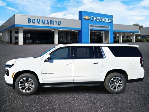 New 2026 Chevrolet Suburban LT w/ Comfort Package image 2