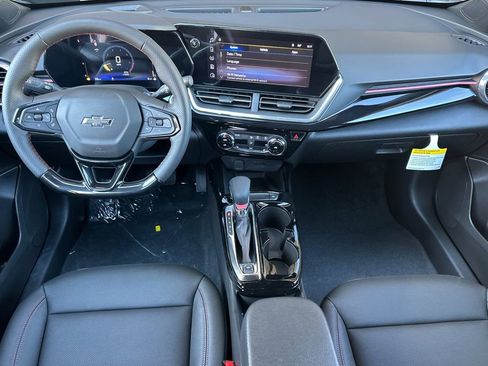 New 2026 Chevrolet Trax RS w/ Sunroof Package FWD image 14