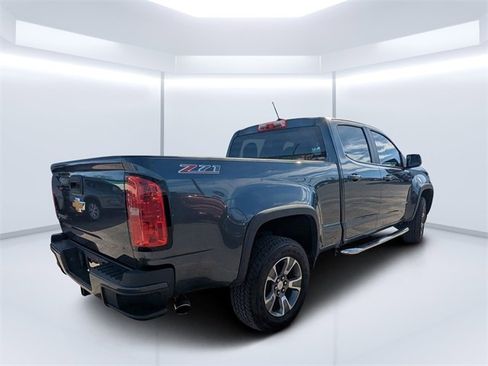 Used 2015 Chevrolet Colorado Z71 image 3