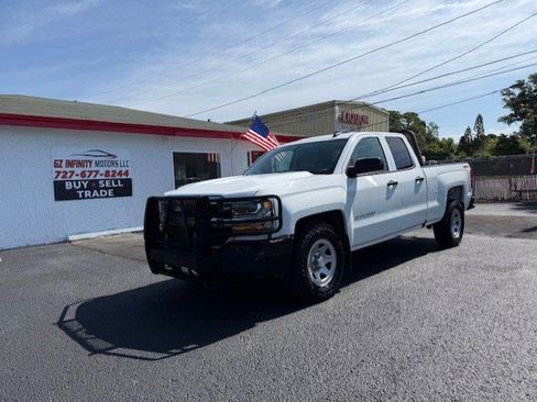 Used 2019 Chevrolet Silverado 1500 W/T w/ WT Convenience Package AWD/4WD image 2